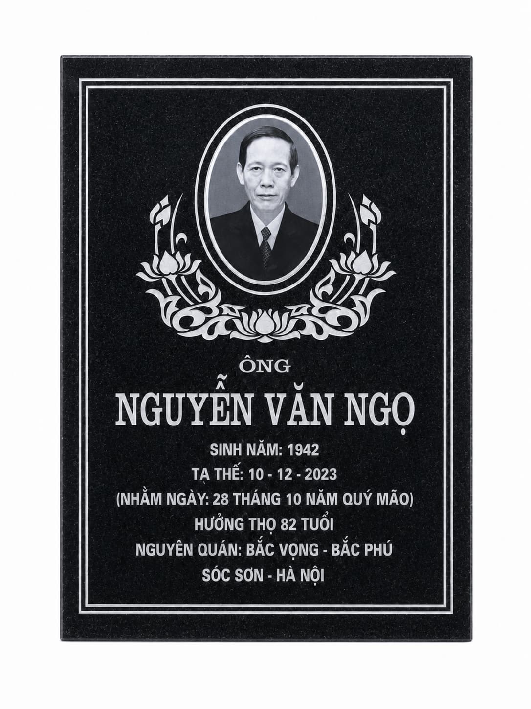 Bia mộ ảnh đen trắng, sen trắng đối xứng — ảnh tham khảo trong bộ mẫu Trần Lưu