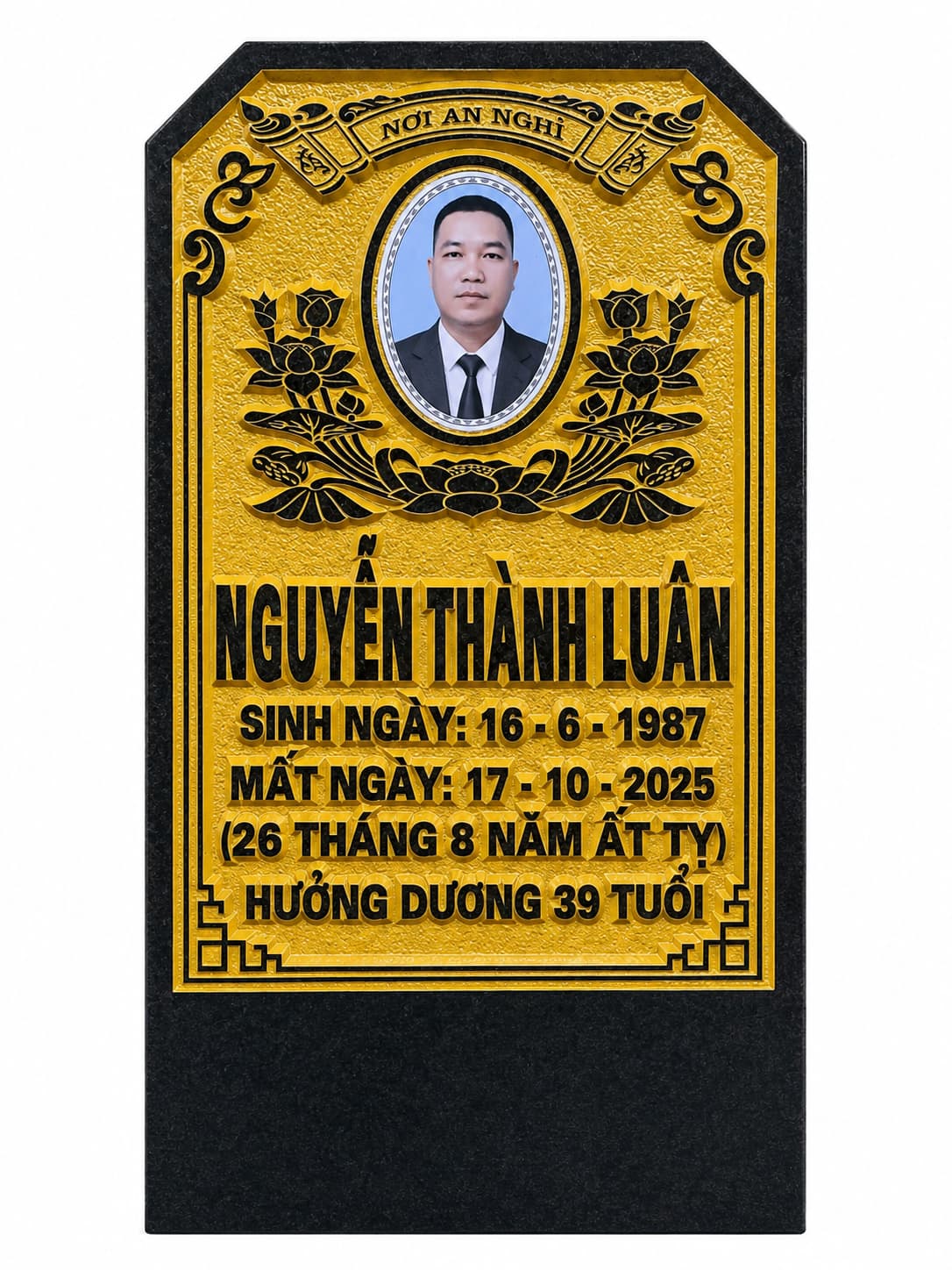 Bia cắm nền vàng, chân dung bầu dục — ảnh tham khảo trong bộ mẫu Trần Lưu