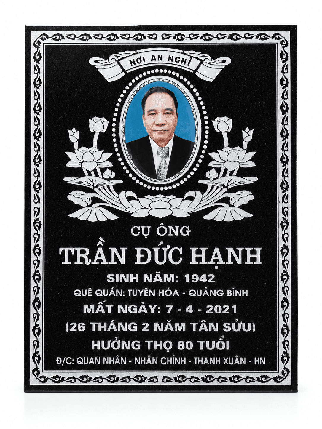 Bia mộ có ảnh - mẫu thiết kế 1 của Cơ Sở Trần Lưu